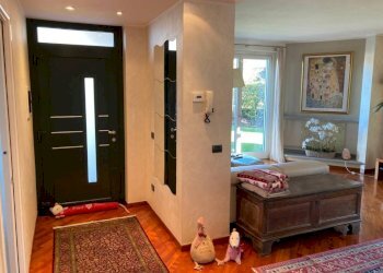 Ingresso - Villa via Erbamolle, Azzate - foto 11