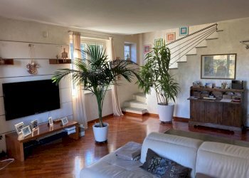 Salone - Villa via Erbamolle, Azzate - foto 12