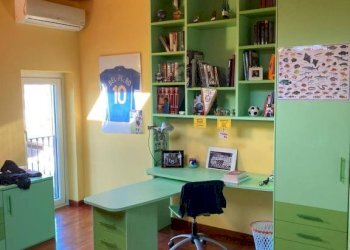 Camera da letto - Villa via Erbamolle, Azzate - foto 33