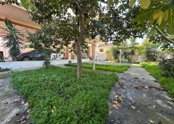 Foto 3 - Villa Via Enrico De Nicola
 
1, Collepasso - foto 3