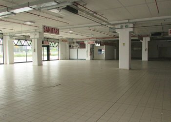 Sub. 40-IMG_8716.JPG - Commercial Premises VIA EINAUDI, Civitanova Marche - photo 1