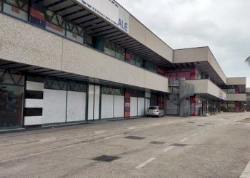 Sub. 40 20230404_180527.jpg - Commercial Premises VIA EINAUDI, Civitanova Marche - photo 3