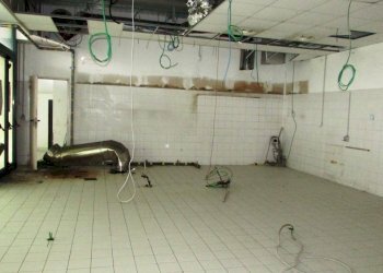 Sub. 47-IMG_8689.JPG - Commercial Premises VIA EINAUDI, Civitanova Marche - photo 8