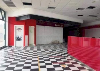 Sub. 47 20230404_180307.jpg - Commercial Premises VIA EINAUDI, Civitanova Marche - photo 2