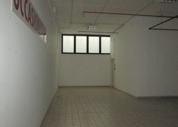 Sub. 40-IMG_8706.JPG - Commercial Premises VIA EINAUDI, Civitanova Marche - photo 19