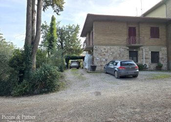 02.jpg - Porzione di casa Via della Treggia, Perugia - foto 2