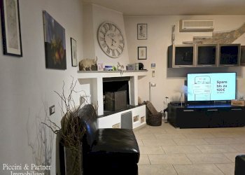 11.jpg - Porzione di casa Via della Treggia, Perugia - foto 11