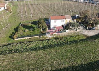 Foto 1 - Casa semi indipendente via Argine Po
 
4373, Castelnovo Bariano - foto 1