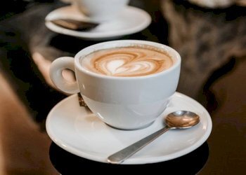 Foto 2 - Attività Commerciale Piazza Bruno Buozzi, Ferrara - foto 2