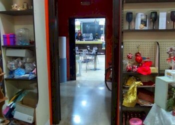 Hall / corridoio - Commercial Activity Via Francesco Baracca
 
657, Santi Cosma e Damiano - photo 6