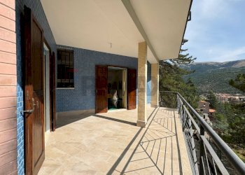 Balcone - Villa Via Pescara
 
29/31, Scanno - photo 3