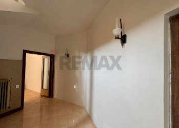 Stanza vuota - Villa Via Pescara
 
29/31, Scanno - photo 100