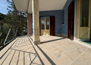 Terrazza - Villa Via Pescara
 
29/31, Scanno - photo 110