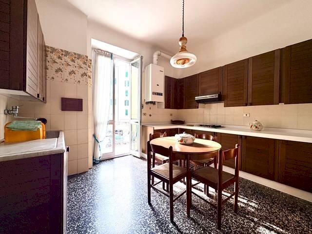 Foto 1 - Four-room apartment Via Albenga, Savona - photo 1