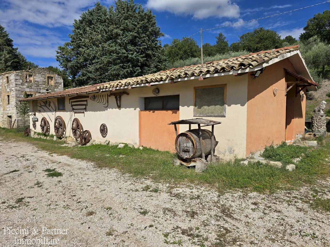 02.jpg - Rustic SR 444 Pian della Pieve, Assisi - photo 2