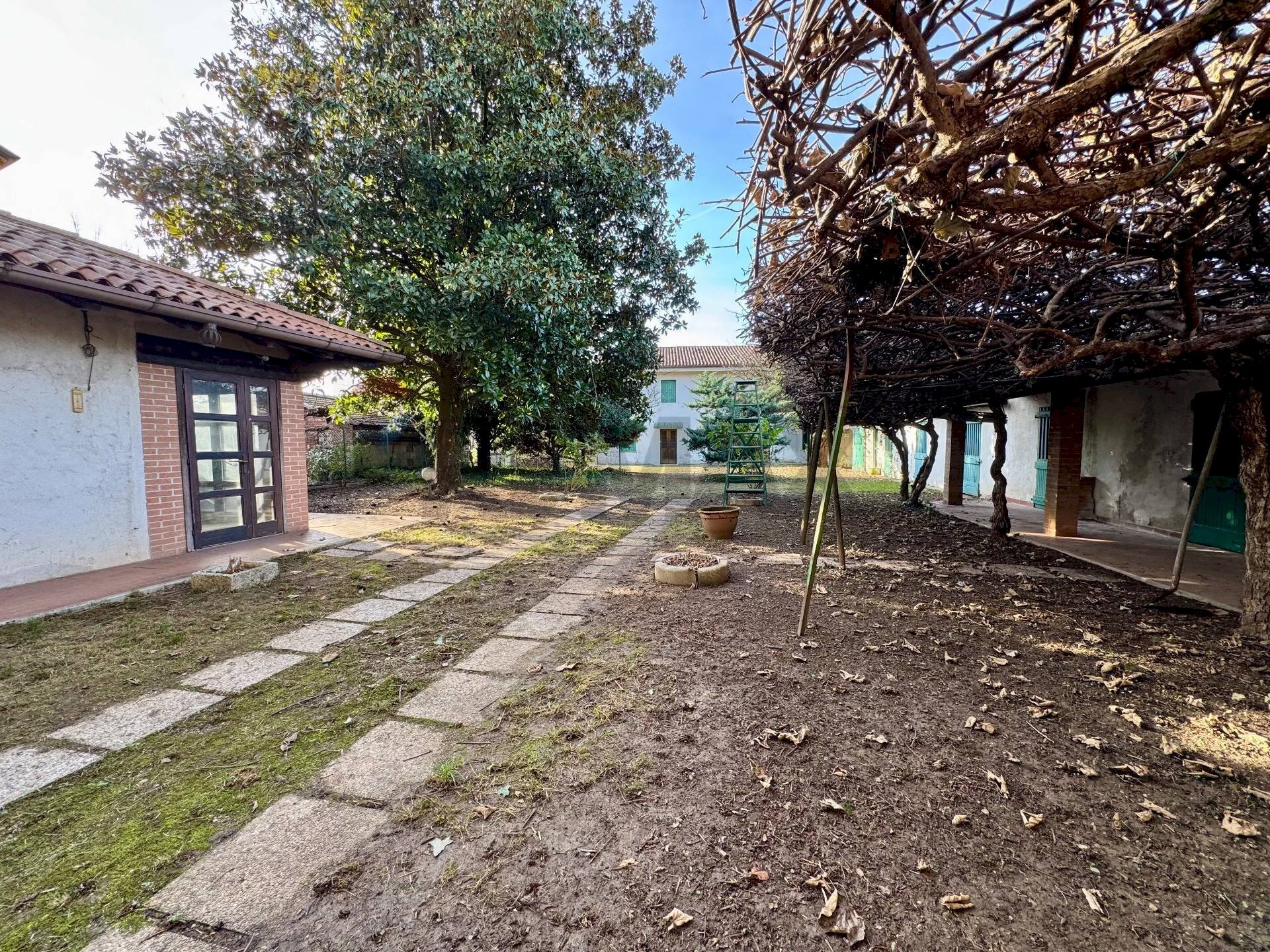 Giardino - Rustico VIA GERVASUTTA
55, Udine - foto 2