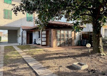 Casa all\'aperto - Rustico VIA GERVASUTTA
 
55, Udine - foto 1