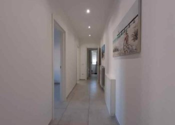 Foto 8 - Quadrilocale viale della Repubblica
 
10, Cecina - foto 8