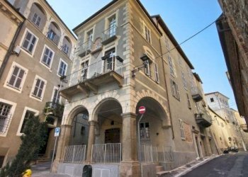 Facciata - Three-room apartment via San Pio V, Mondovì - photo 1