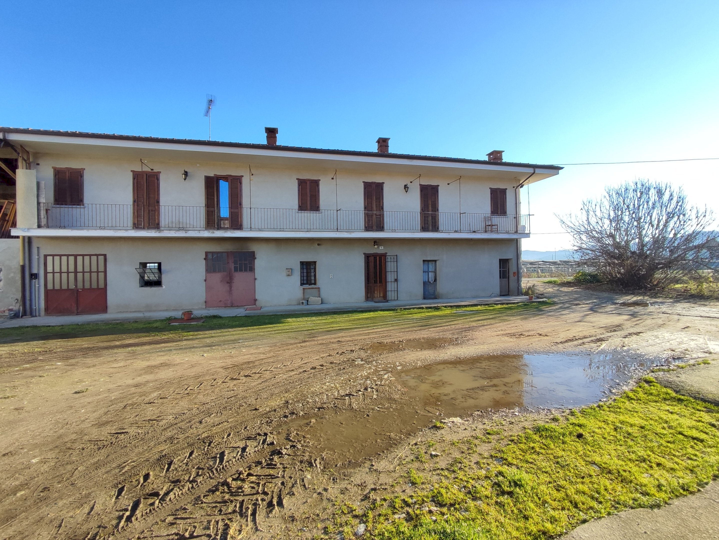 Casa semi indipendente via san ilario, 10, Revello - foto 1