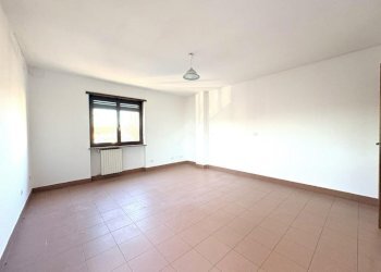 Bilocale Via Vittorio Veneto, La Loggia - foto 8