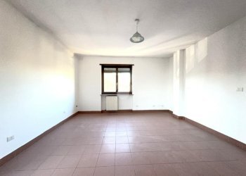 Bilocale Via Vittorio Veneto, La Loggia - foto 9