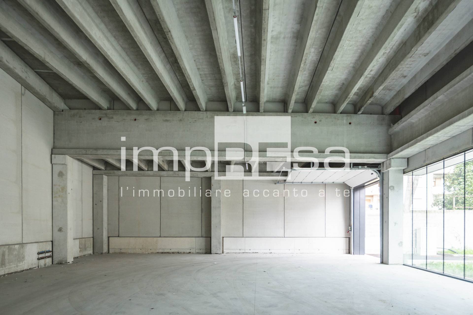 Foto 3 - Locale Commerciale Viale Italia
 
187, Conegliano - foto 3