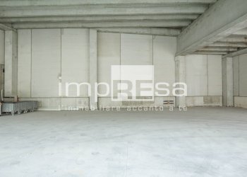 Foto 17 - Locale Commerciale Viale Italia
 
187, Conegliano - foto 17