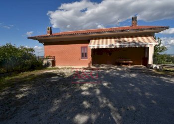 Foto 5 - Rustico Contrada Santa Maria Maddalena
 
5, Sant'Angelo in Pontano - foto 5