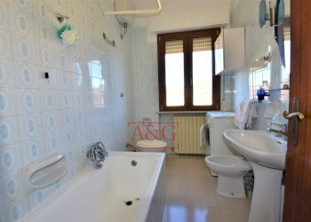 Foto 8 - Trilocale via domenico sbarra
 
16, Montefortino - foto 8