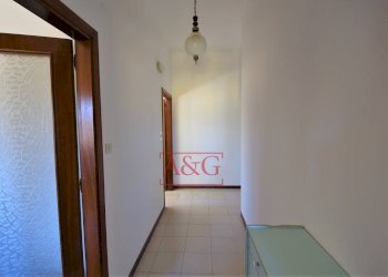 Foto 9 - Trilocale via domenico sbarra
 
16, Montefortino - foto 9