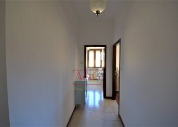 Foto 11 - Trilocale via domenico sbarra
 
16, Montefortino - foto 11