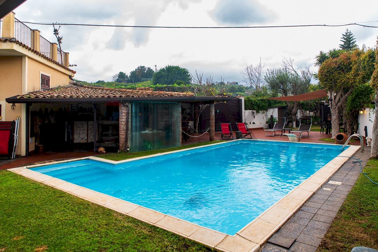 Piscina - Villa via tolmezzo
 
22, Acireale - foto 1