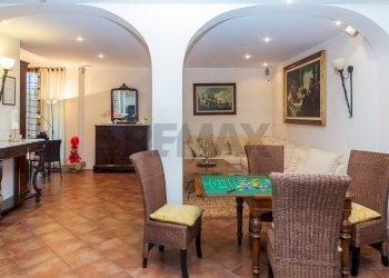 Sala da pranzo - Villa via tolmezzo
 
22, Acireale - foto 45