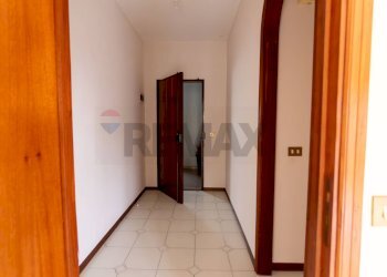 Hall / corridoio - Quadrilocale Via Sciarelle
 
170, Acireale - foto 2