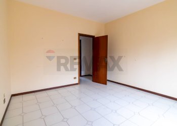 Stanza vuota - Quadrilocale Via Sciarelle
 
170, Acireale - foto 14