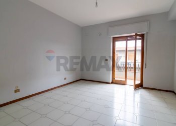 Stanza vuota - Quadrilocale Via Sciarelle
 
170, Acireale - foto 16