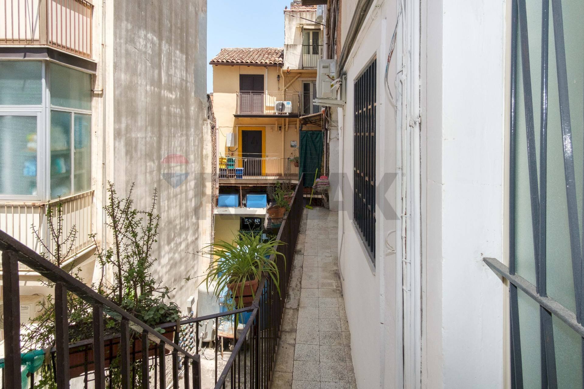 Balcone - Three-room apartment Via Benanti
 
41, Catania - photo 3