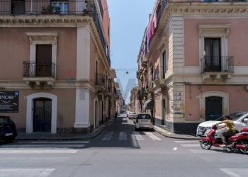 Edificio all\'aperto - Trilocale Via Benanti
 
41, Catania - foto 20