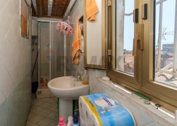 Bagno - Trilocale Via Benanti
 
41, Catania - foto 12