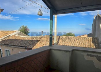Balcone - Casa indipendente Via Ragonesi
 
26, Piedimonte Etneo - foto 1