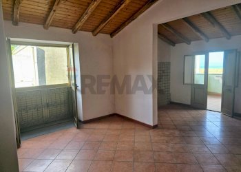 Stanza vuota - Casa indipendente Via Ragonesi
 
26, Piedimonte Etneo - foto 17