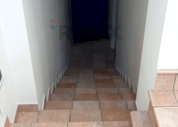 Foto 10 - Commercial Premises Via Circonvallazione
 
288/A, Caltagirone - photo 10