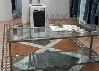 Foto 13 - Commercial Premises Via Circonvallazione
 
288/A, Caltagirone - photo 13