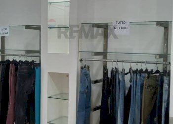 Foto 21 - Commercial Premises Via Circonvallazione
 
288/A, Caltagirone - photo 21