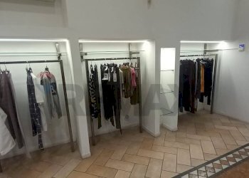 Foto 23 - Commercial Premises Via Circonvallazione
 
288/A, Caltagirone - photo 23