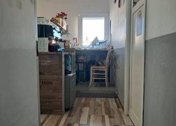 Cucina - Locale Commerciale Via Del Torrente
 
39, Cavriglia - foto 5