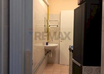 Bagno - Locale Commerciale Via Del Torrente
 
39, Cavriglia - foto 16