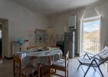 Sala da pranzo - Appartamento CORSO MAZZINI
 
13, Arcevia - foto 4