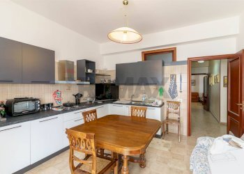 Cucina - Appartamento via Della Repubblica
 
50, Pedara - foto 13